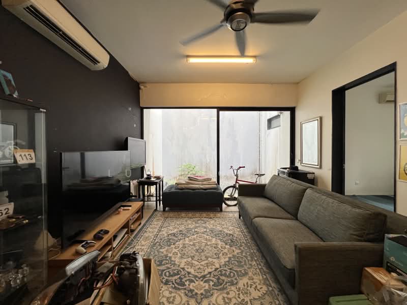 2.5-storey Terraced House for Sale in Taman Melawati (Ulu Kelang) - Lucas Choo - Living Room - PropertyGuru.com.my