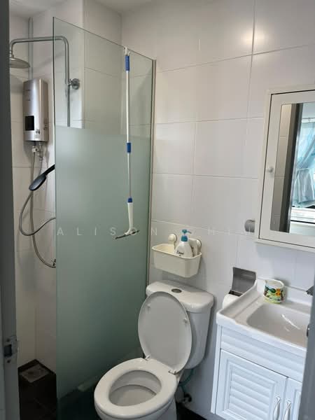 Servis Apartment untuk Disewa di VIM 3 @ Desa Park North - Alison Chiu - Bathroom - PropertyGuru.com.my