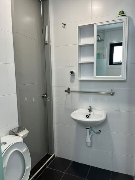 Servis Apartment untuk Disewa di VIM 3 @ Desa Park North - Alison Chiu - Bathroom - PropertyGuru.com.my