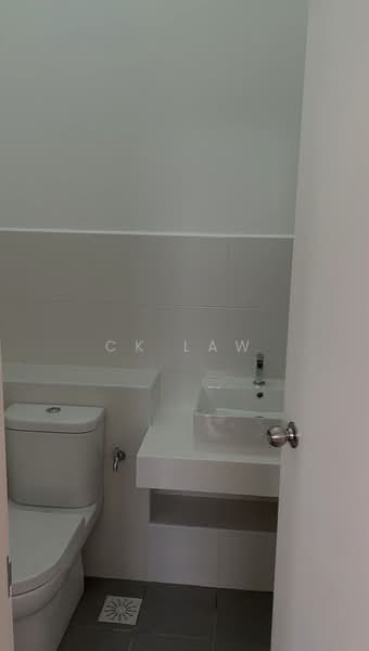 2-storey Terraced House for Sale in Eco Forest (Semenyih) - CK Law - Bathroom - PropertyGuru.com.my