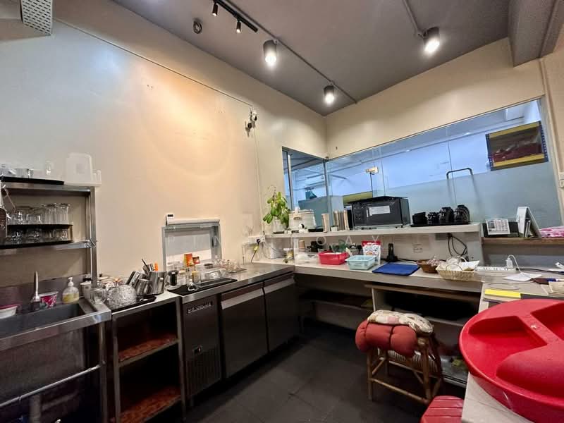 Kedai / Pejabat untuk Disewa di Seri Tanjung Pinang (Tanjung Tokong) - Ping Koay - Kitchen - PropertyGuru.com.my