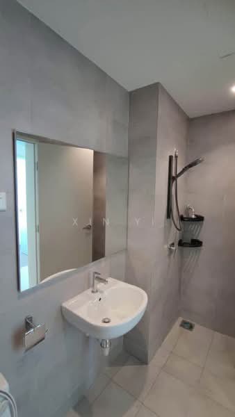 Pangsapuri untuk Dijual di Summit @ Lagoon Residences - Xin Yi - Bathroom - PropertyGuru.com.my
