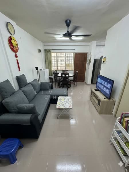 Apartment for Sale at Krystal Idaman - Lim Seok Cheng - Living Room - PropertyGuru.com.my