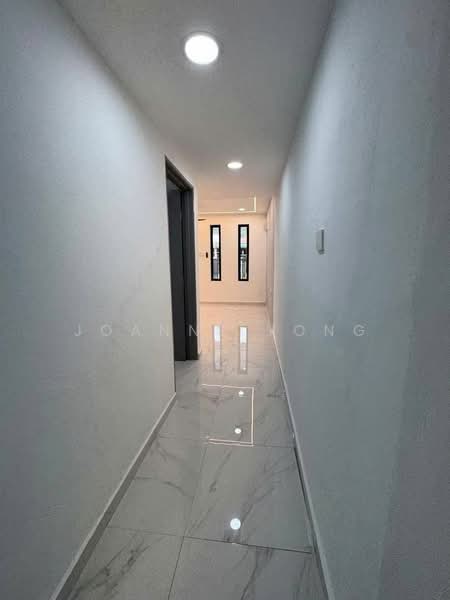 Rumah Teres 2 Tingkat untuk Dijual di Skudai (Johor) - Joanne Yong - Corridor - PropertyGuru.com.my