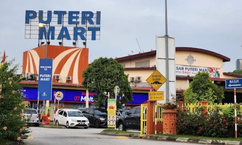 Shop for Sale in Bandar Puteri Puchong (Puchong) - Eric How - Exterior - PropertyGuru.com.my