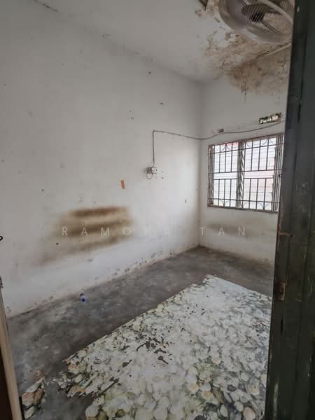 Rumah Teres untuk Dijual di Ayer Keroh (Melaka) - Ramona Tan - PropertyGuru.com.my