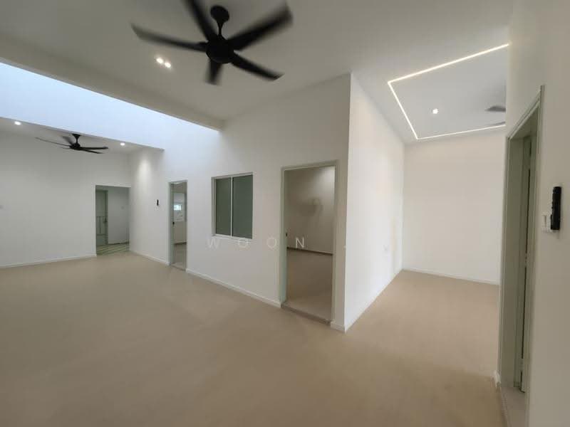 1-storey Terraced House for Sale in Taman Bukit Senjuang (Melaka City) - Woon . - PropertyGuru.com.my