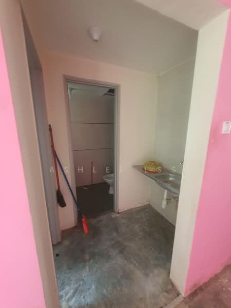 Kedai / Pejabat untuk Dijual di Shah Alam (Selangor) - Ashlee LSS - Bathroom - PropertyGuru.com.my