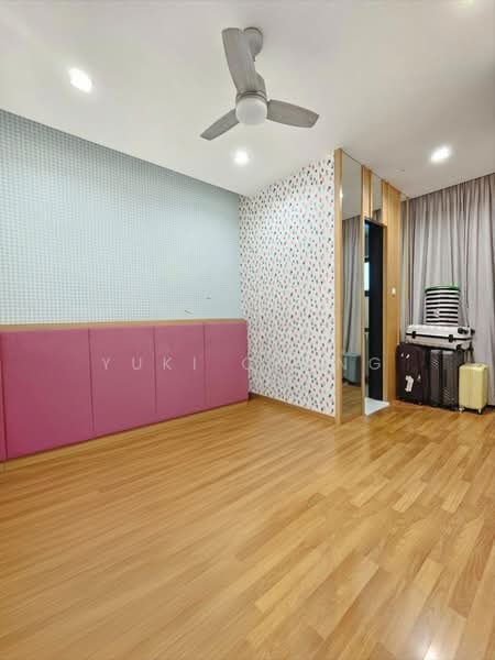 Rumah Berkembar untuk Dijual di Taman Molek (Johor Bahru) - Yuki Cheng - PropertyGuru.com.my