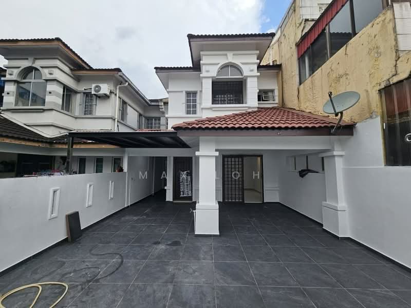 2-storey Terraced House for Sale in Bukit Indah (Iskandar Puteri (Nusajaya)) - Max Loh - Exterior - PropertyGuru.com.my