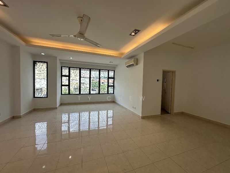 Rumah Teres 2 Tingkat untuk Dijual di Bandar Bukit Tinggi (Klang) - TY Chew - Master bedroom - PropertyGuru.com.my