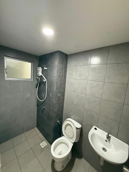 Condominium for Rent at Residensi Sateria - Given Chin - Bathroom - PropertyGuru.com.my