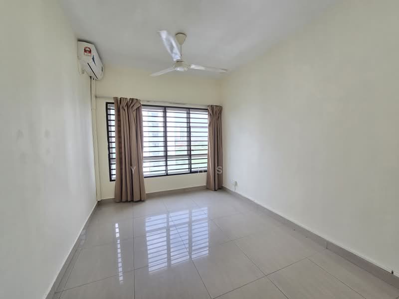 Service Residence for Rent at SuriaMas Suites - Yee Hsin - PropertyGuru.com.my