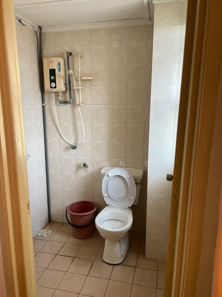 Condominium for Sale at D'aman Crimson - Kar Yen See - Bathroom - PropertyGuru.com.my