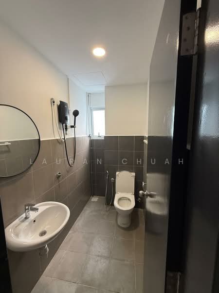 Condominium for Rent at Residensi Akasia Jubilee - Lauran Chuah - Bathroom - PropertyGuru.com.my