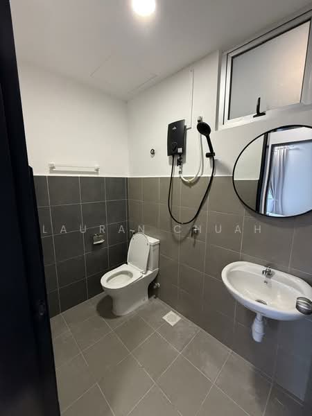 Condominium for Rent at Residensi Akasia Jubilee - Lauran Chuah - Bathroom - PropertyGuru.com.my