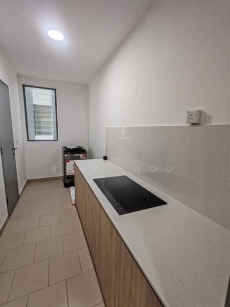 Kondominium untuk Disewa di Triuni Residences - Renea Woo - Kitchen - PropertyGuru.com.my