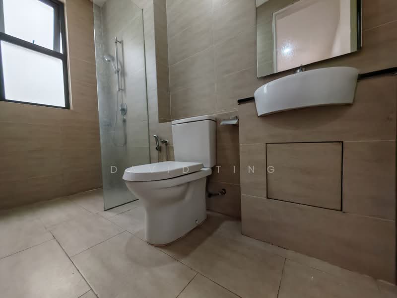 3-storey Terraced House for Rent in Lake Fields (Sungai Besi) - David Ting - Bathroom - PropertyGuru.com.my