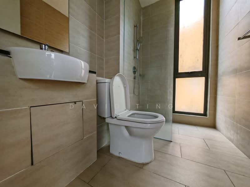 3-storey Terraced House for Rent in Lake Fields (Sungai Besi) - David Ting - Bathroom - PropertyGuru.com.my