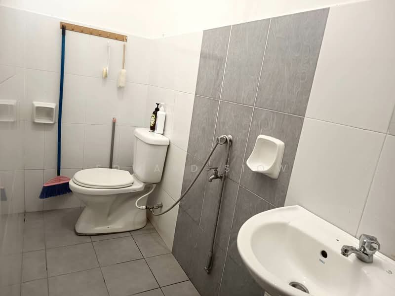 Rumah Berkembar untuk Dijual di Skudai (Johor) - Edward Siow - Bathroom - PropertyGuru.com.my