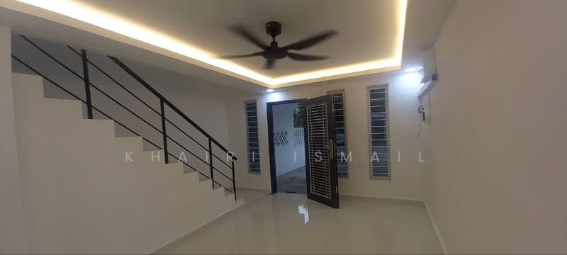 Rumah Teres 2 Tingkat untuk Dijual di Taman Johor Jaya (Johor Bahru) - Khairi Ismail - Interior - PropertyGuru.com.my