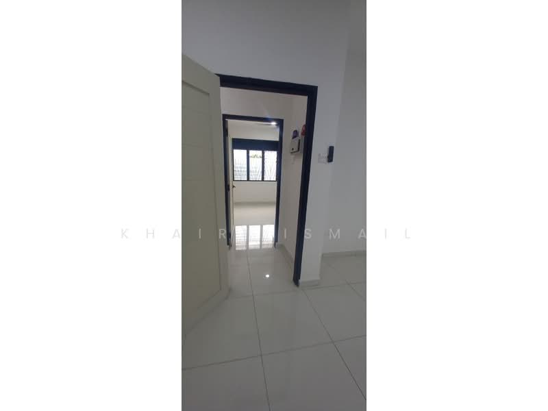 Rumah Teres 2 Tingkat untuk Dijual di Taman Johor Jaya (Johor Bahru) - Khairi Ismail - Interior - PropertyGuru.com.my