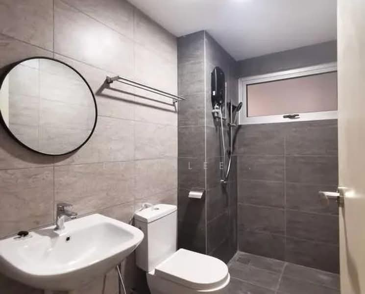 Service Residence for Rent at Galleria Equine Park - Evanslee . - Bathroom - PropertyGuru.com.my
