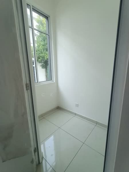 Rumah Teres 2 Tingkat untuk Disewa di Eco Majestic (Semenyih) - CK Law - Interior - PropertyGuru.com.my