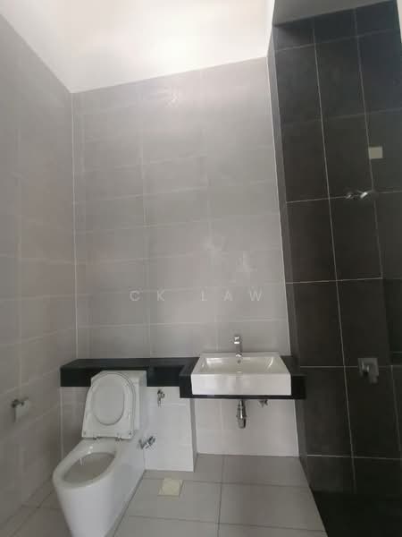Rumah Teres 2 Tingkat untuk Disewa di Eco Majestic (Semenyih) - CK Law - Bathroom - PropertyGuru.com.my