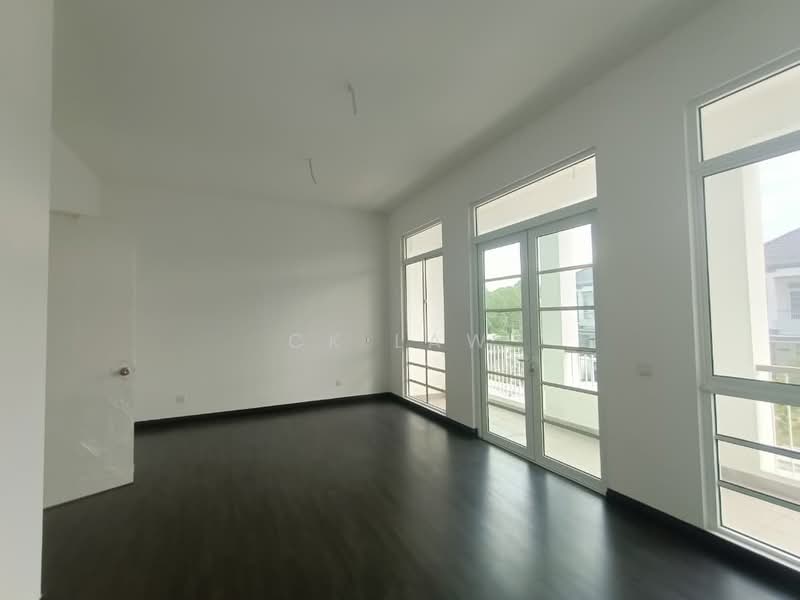 Rumah Teres 2 Tingkat untuk Disewa di Eco Majestic (Semenyih) - CK Law - Living Room - PropertyGuru.com.my