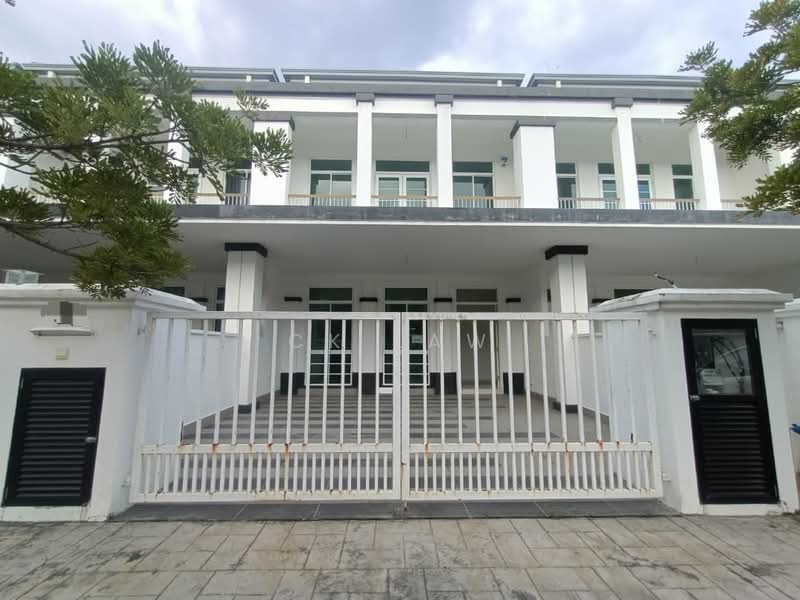 Rumah Teres 2 Tingkat untuk Disewa di Eco Majestic (Semenyih) - CK Law - Exterior - PropertyGuru.com.my