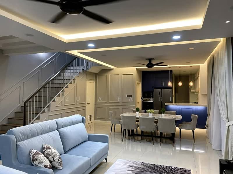 Rumah Teres untuk Dijual di Shah Alam (Selangor) - Azura Hariri - Living Room - PropertyGuru.com.my
