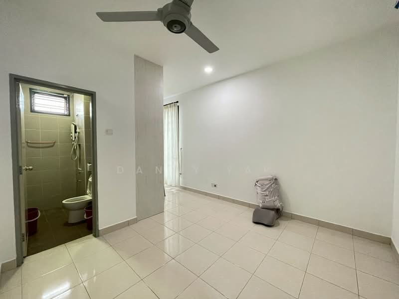 Cluster House for Sale in Johor Bahru (Johor) - Danny Yap - Bathroom - PropertyGuru.com.my