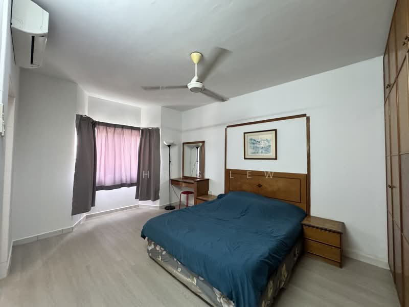 Kondominium untuk Disewa di Endah Regal Condominium - CHRIS LEW - Bedroom - PropertyGuru.com.my