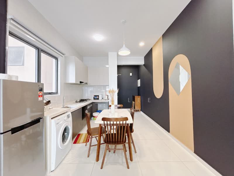 Condominium for Sale at Royal Strand @ Country Garden Danga Bay - Zoey Lee - Kitchen - PropertyGuru.com.my