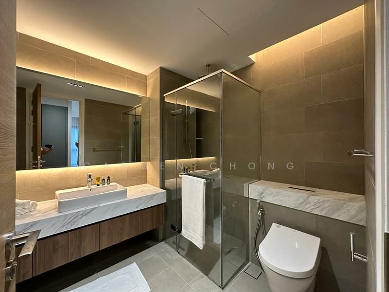 Servis Apartment untuk Disewa di Aria - Carmen Chong - Bathroom - PropertyGuru.com.my