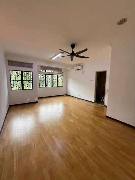 Rumah Teres 2 Tingkat untuk Dijual di Bandar Kinrara (Selangor) - Jason Leow - Living Room - PropertyGuru.com.my