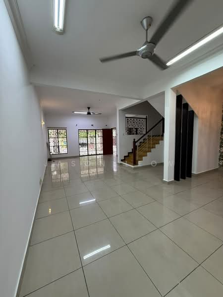 Rumah Teres 2 Tingkat untuk Dijual di Bandar Kinrara (Selangor) - Jason Leow - Living Room - PropertyGuru.com.my