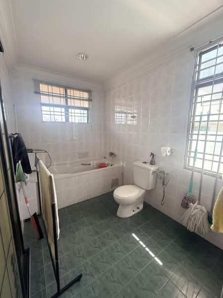 Rumah Banglo untuk Dijual di Taman Bukit Rinting (Masai) - See Hon Tay - PropertyGuru.com.my