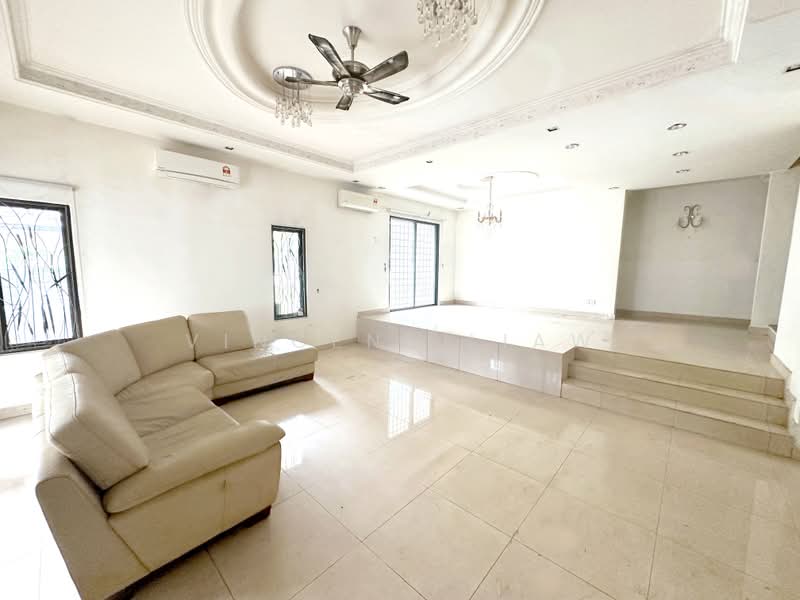 Rumah Berkembar untuk Dijual di Sierra Damansara (Kota Damansara) - Vincent Liaw - Living Room - PropertyGuru.com.my