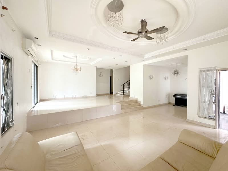 Rumah Berkembar untuk Dijual di Sierra Damansara (Kota Damansara) - Vincent Liaw - Living Room - PropertyGuru.com.my
