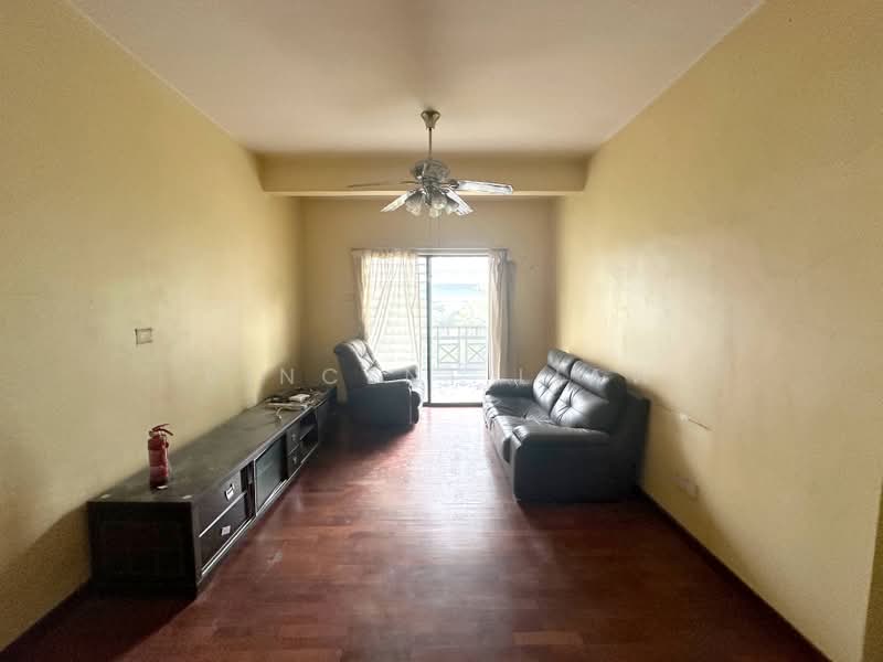 Rumah Berkembar untuk Dijual di Sierra Damansara (Kota Damansara) - Vincent Liaw - Living Room - PropertyGuru.com.my
