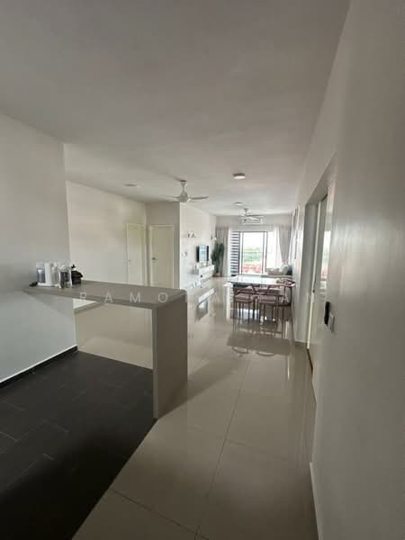 Kondominium untuk Disewa di Admiral Residences - Ramona Tan - Living Room - PropertyGuru.com.my