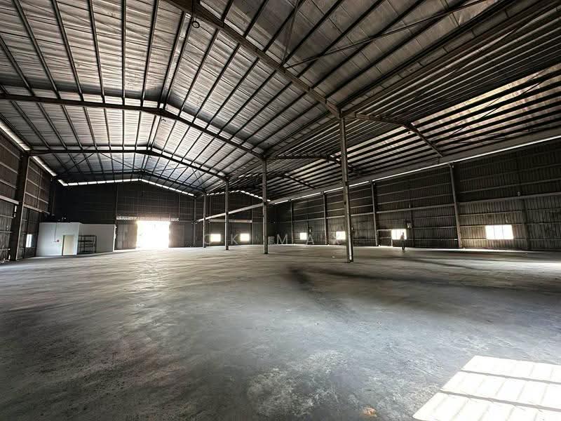 Gudang untuk Dijual di Kawasan Perindustrian Pengkalan II (Sungai Terap) - Ck Max - Interior - PropertyGuru.com.my