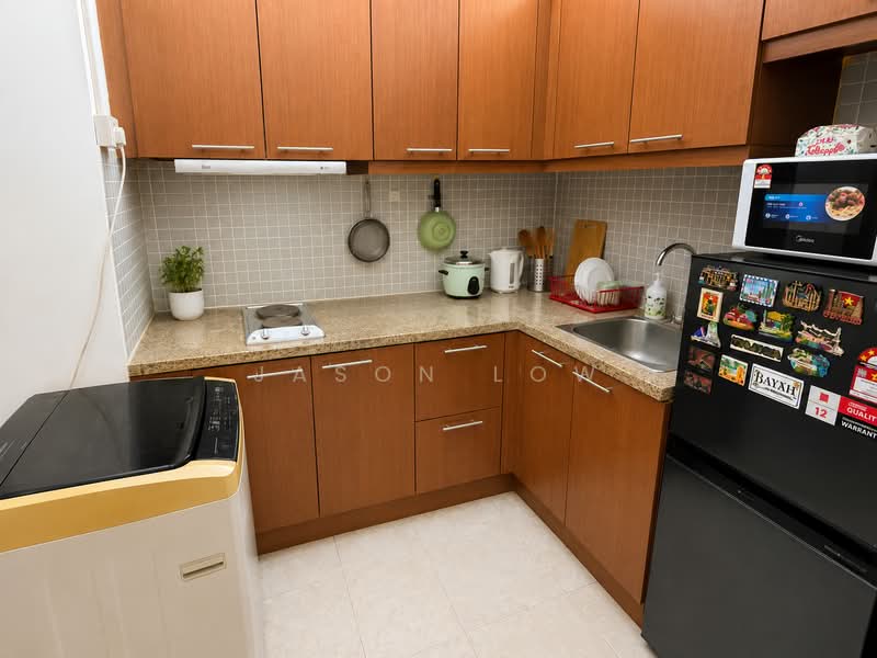 Kondominium untuk Disewa di 10 Semantan Suites - Jason Low - Kitchen - PropertyGuru.com.my