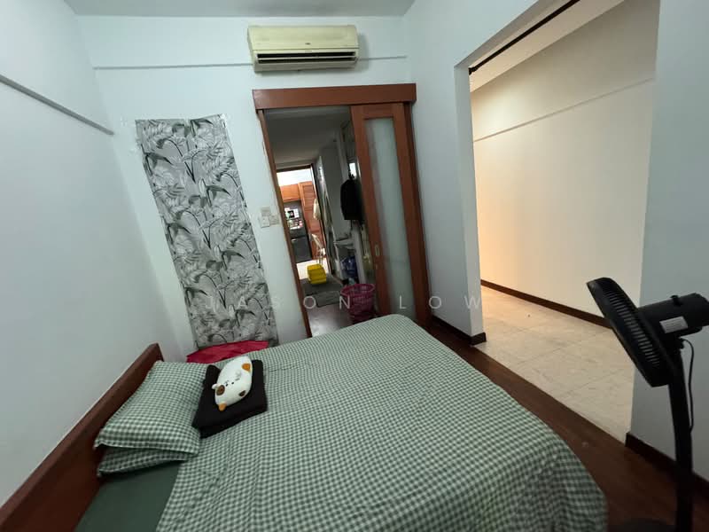 Kondominium untuk Disewa di 10 Semantan Suites - Jason Low - Bedroom - PropertyGuru.com.my