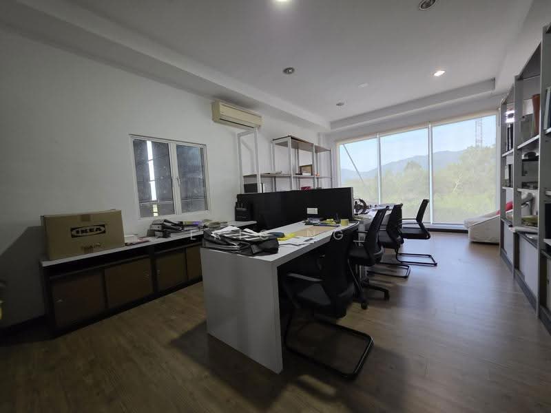 Kilang Terpisah untuk Dijual di Semenyih (Selangor) - Eric Ng - PropertyGuru.com.my