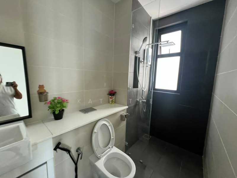 Service Residence for Rent at Setia Sky 88 - Kate Tee - Bathroom - PropertyGuru.com.my