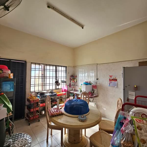 Rumah Teres 2 Tingkat untuk Dijual di Taman Impian Emas (Skudai) - Jason Tan - Kitchen - PropertyGuru.com.my