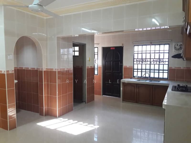 2-storey Terraced House for Sale in Selayang (Selangor) - Bryan Lee - Kitchen - PropertyGuru.com.my